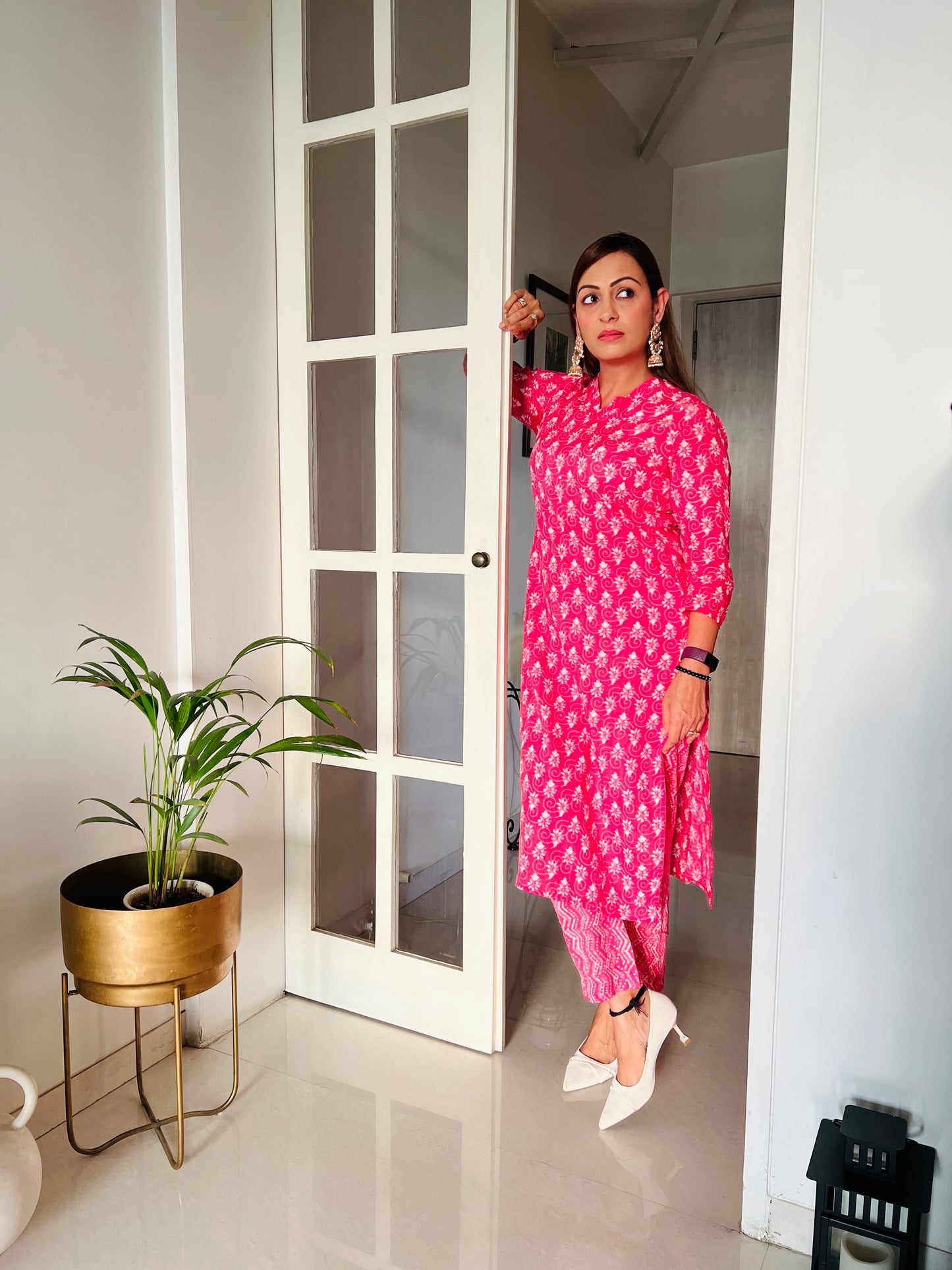 Pink Printed Kurti With Zig-Zag Cotton Pants