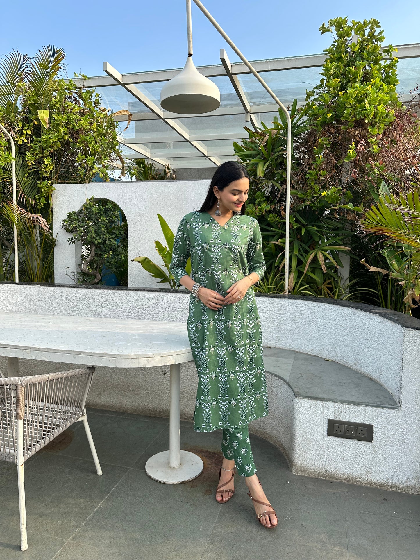 Bottle Green Forest Leaf Print Kurti Pant Set