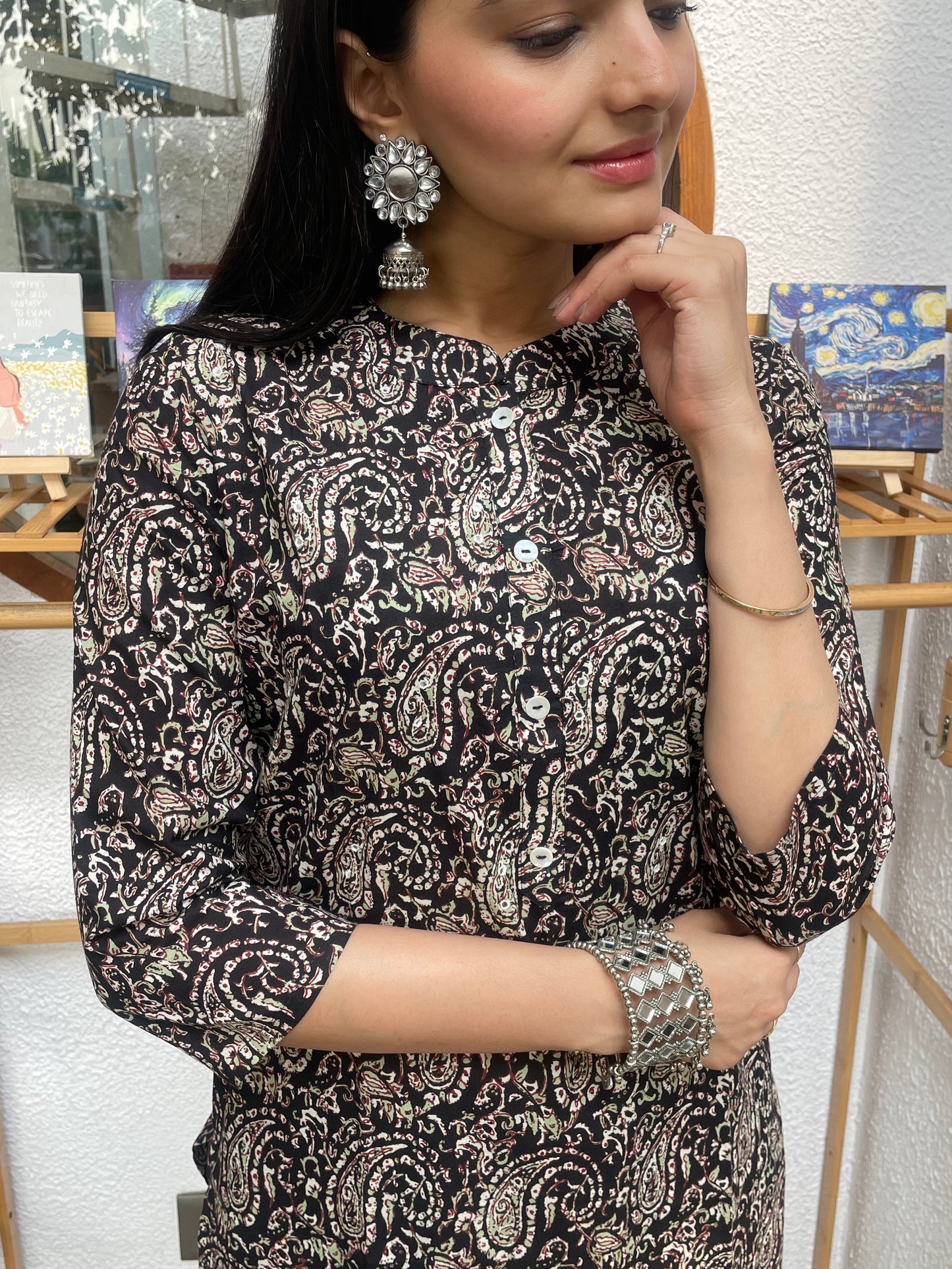 Black Paisley Motifs Print Kurti Pant Set