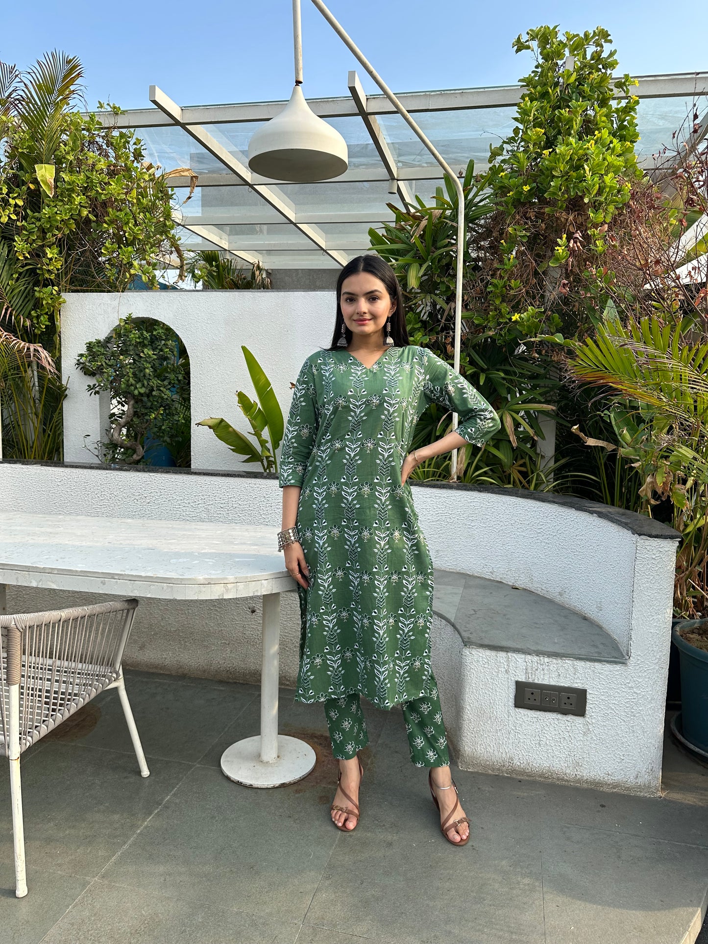 Bottle Green Forest Leaf Print Kurti Pant Set