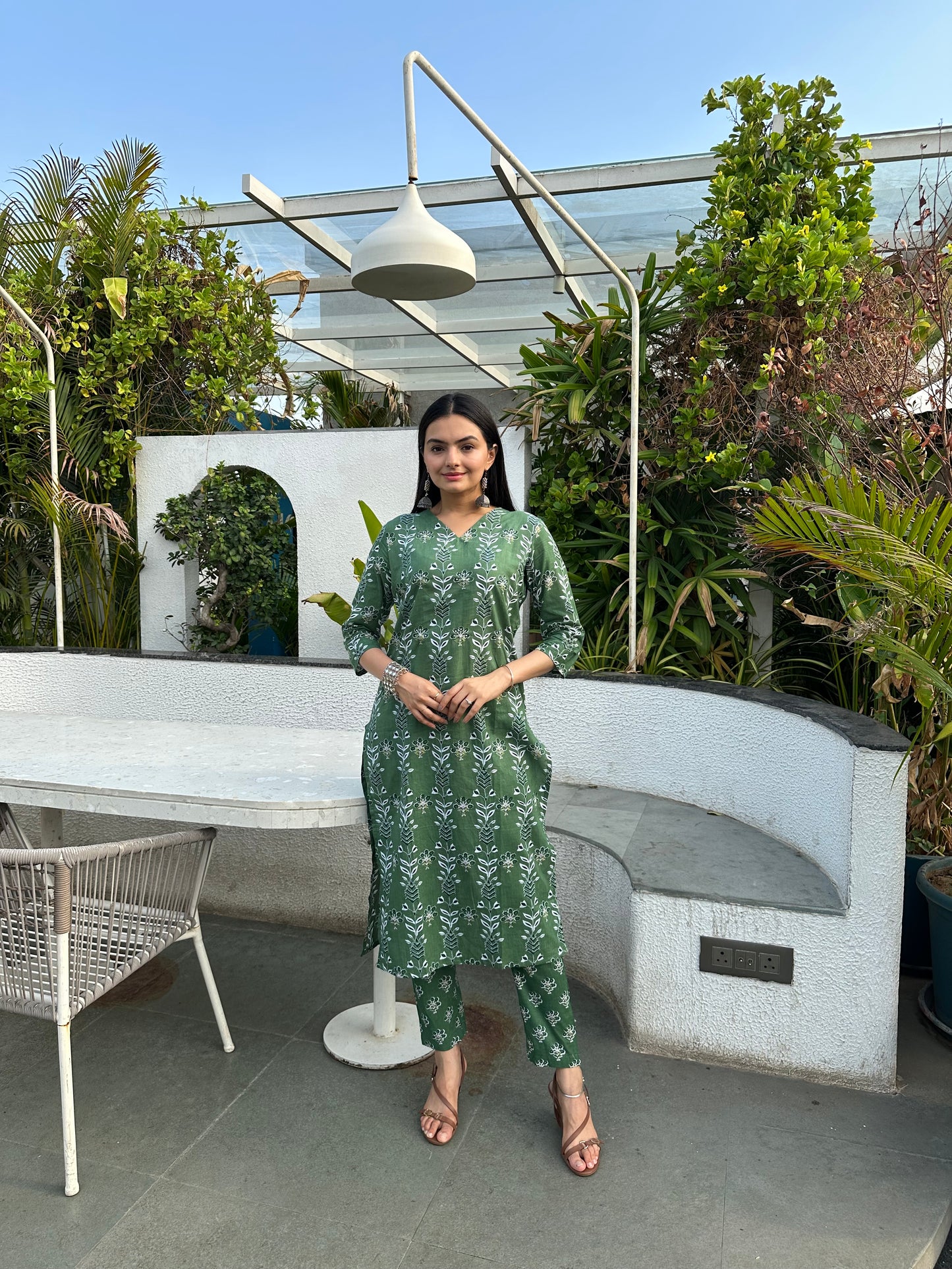 Bottle Green Forest Leaf Print Kurti Pant Set