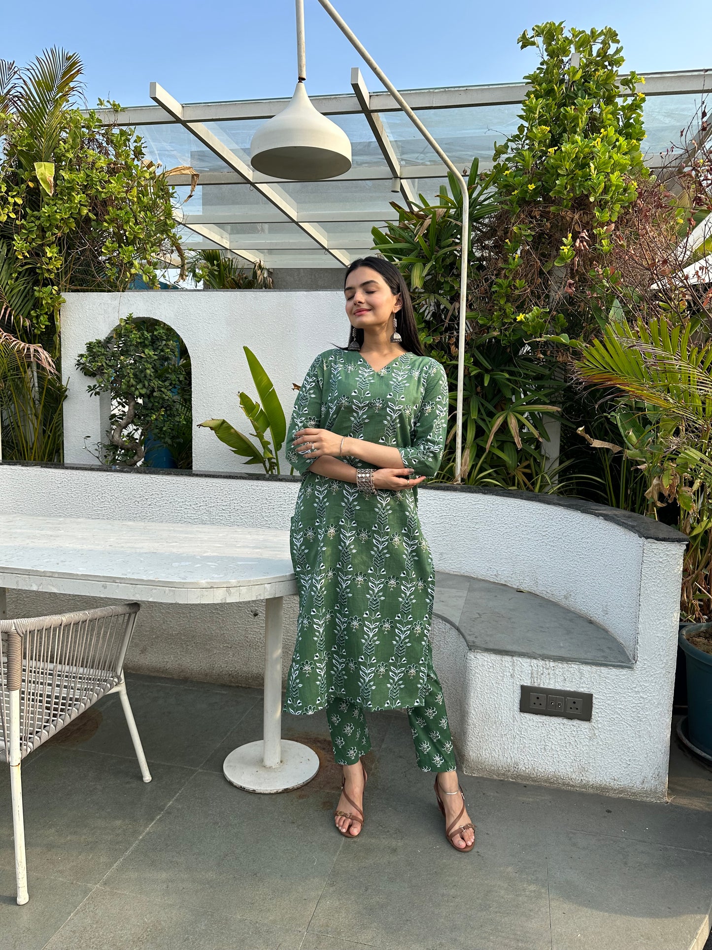 Bottle Green Forest Leaf Print Kurti Pant Set