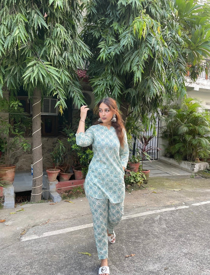 Printed Kurta Pant Co-ord Set- Savistudio