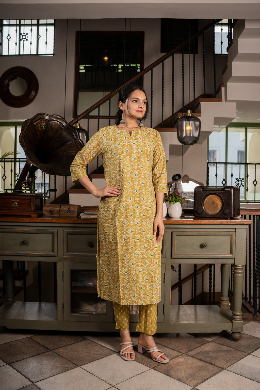 Lemon Ikat Printed Kurti Pant Set- Savistudio