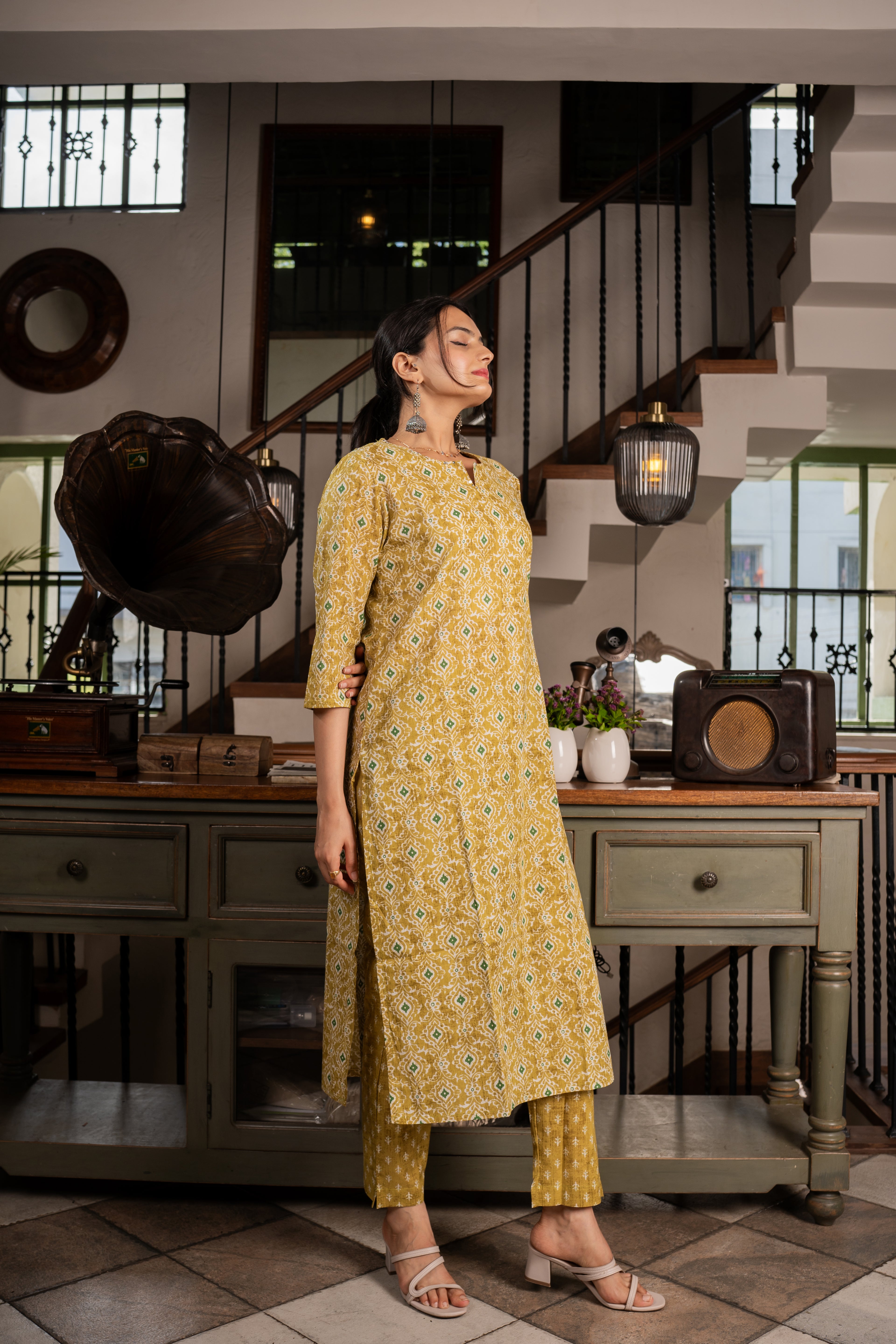 Lemon Ikat Printed Kurti Pant Set- Savistudio