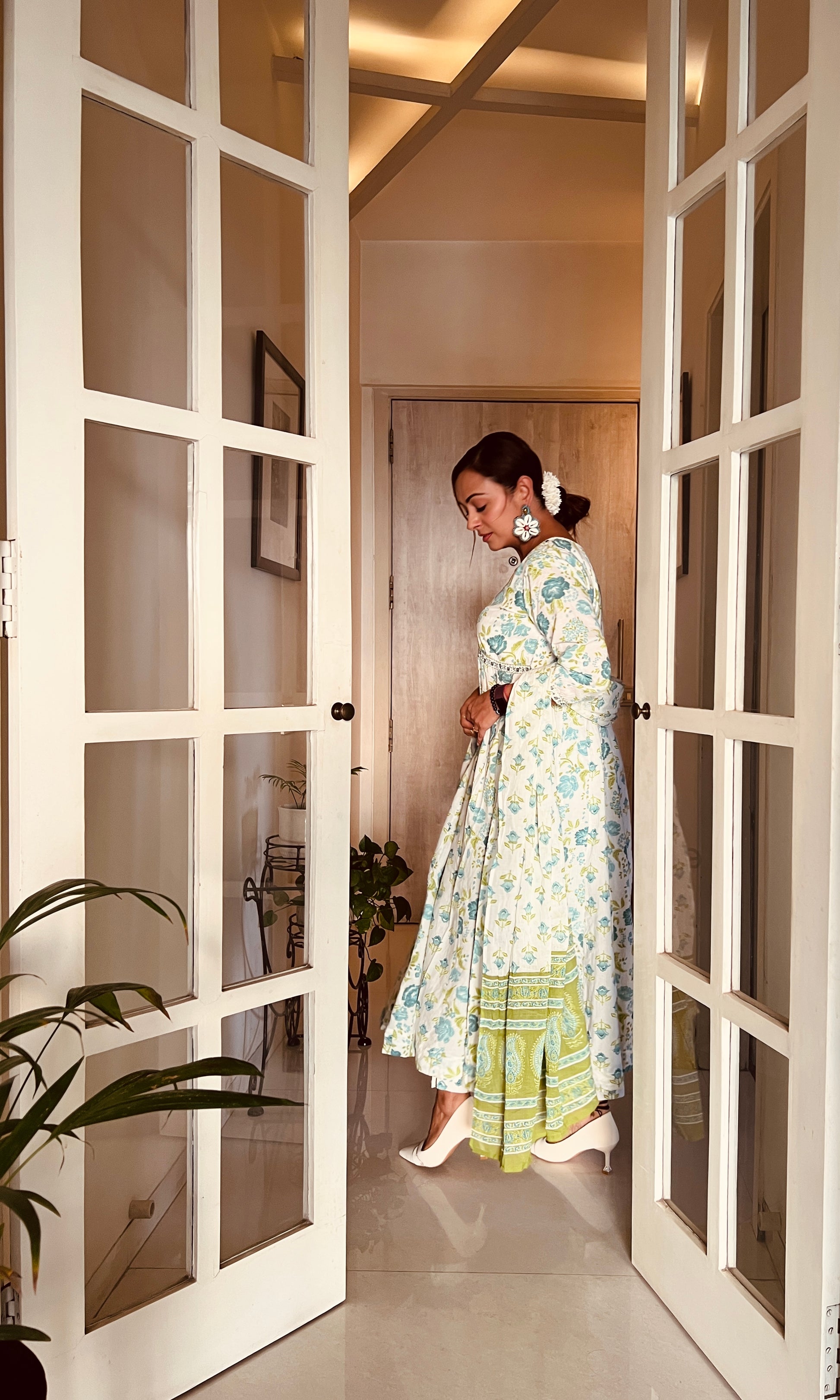 Buy Blue Anarkali Suit with Floral Print- Savistudio