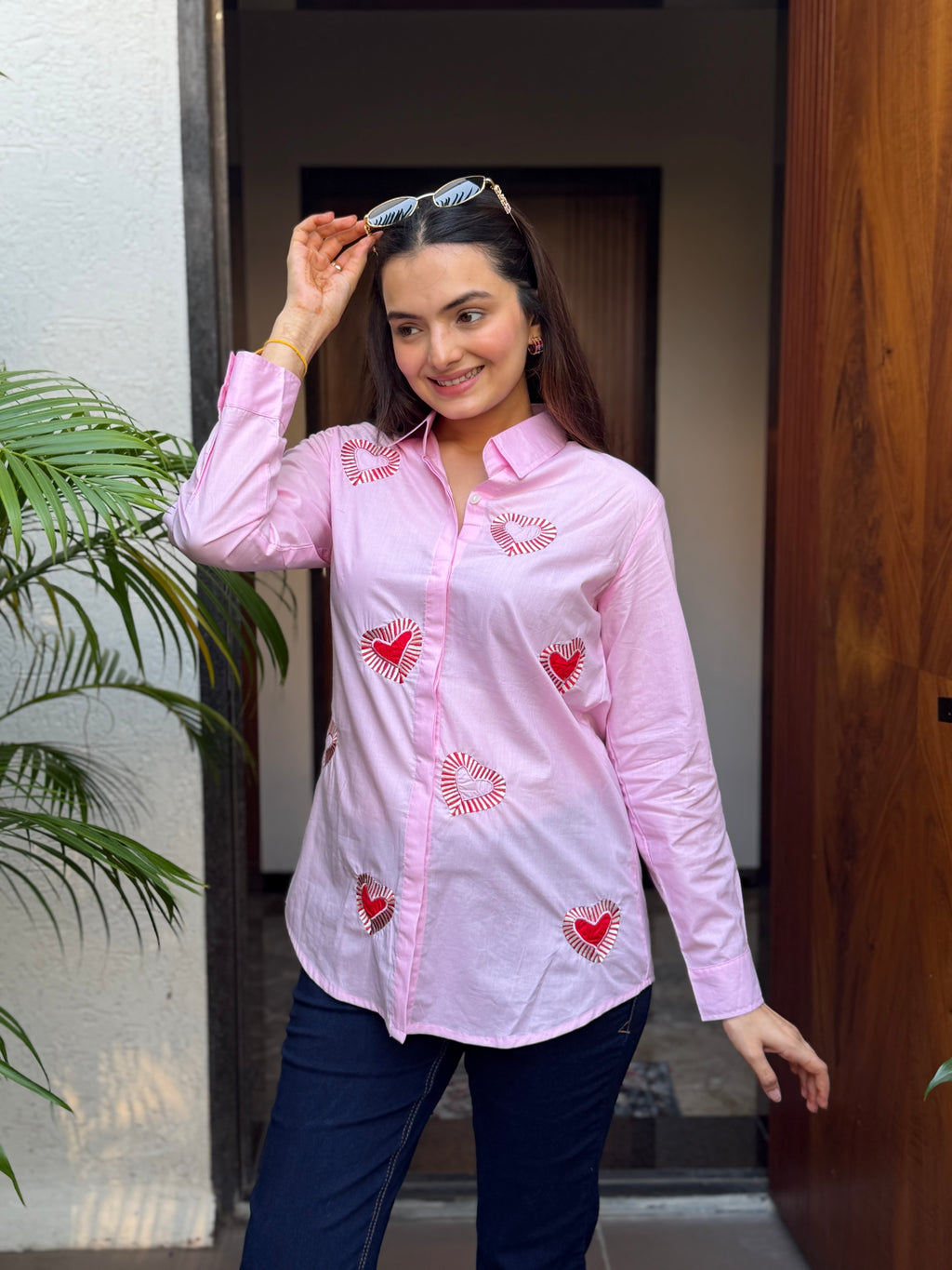 Pink Textured Heart Applique Rich Poplin Shirt