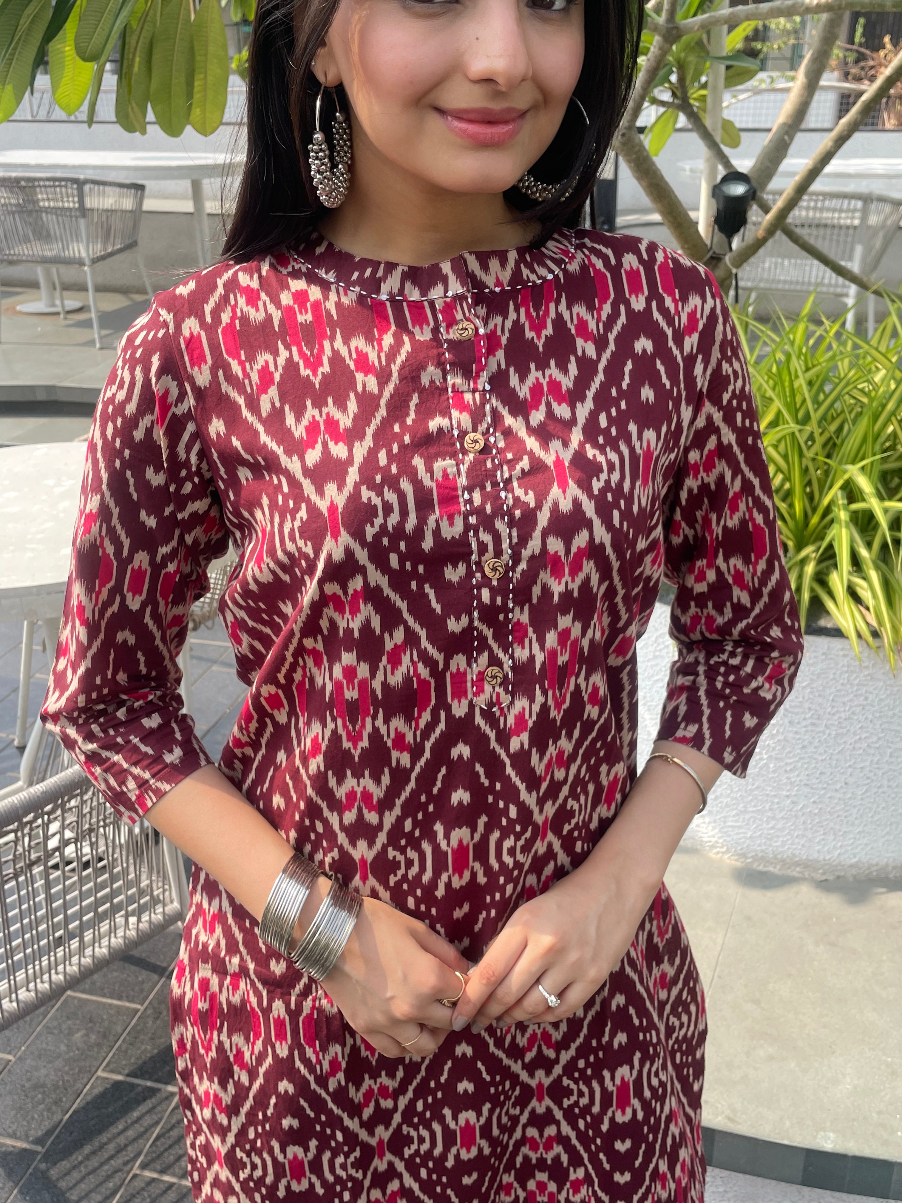 Elegant Maroon Ikat Print Kurti Pant Set