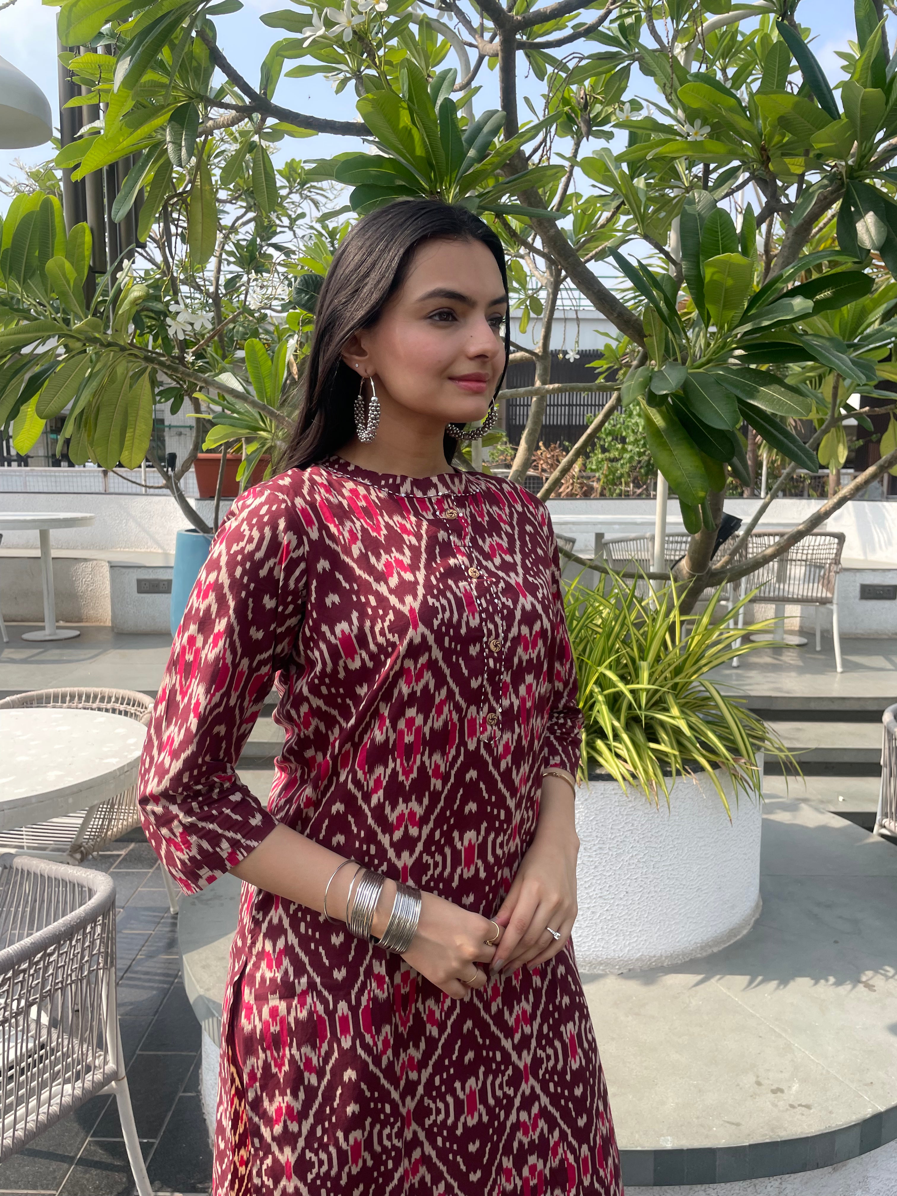 Elegant Maroon Ikat Print Kurti Pant Set