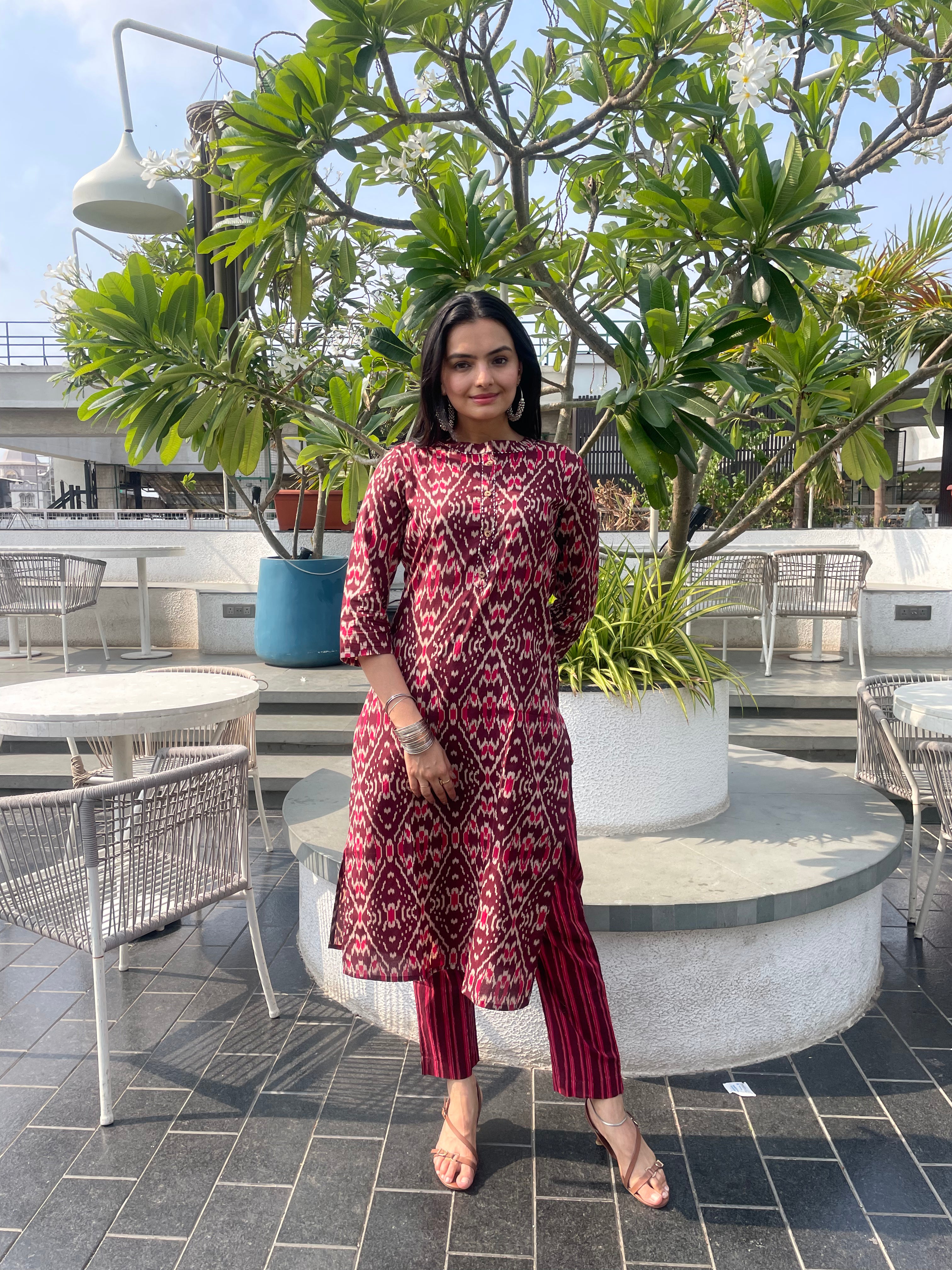 Elegant Maroon Ikat Print Kurti Pant Set