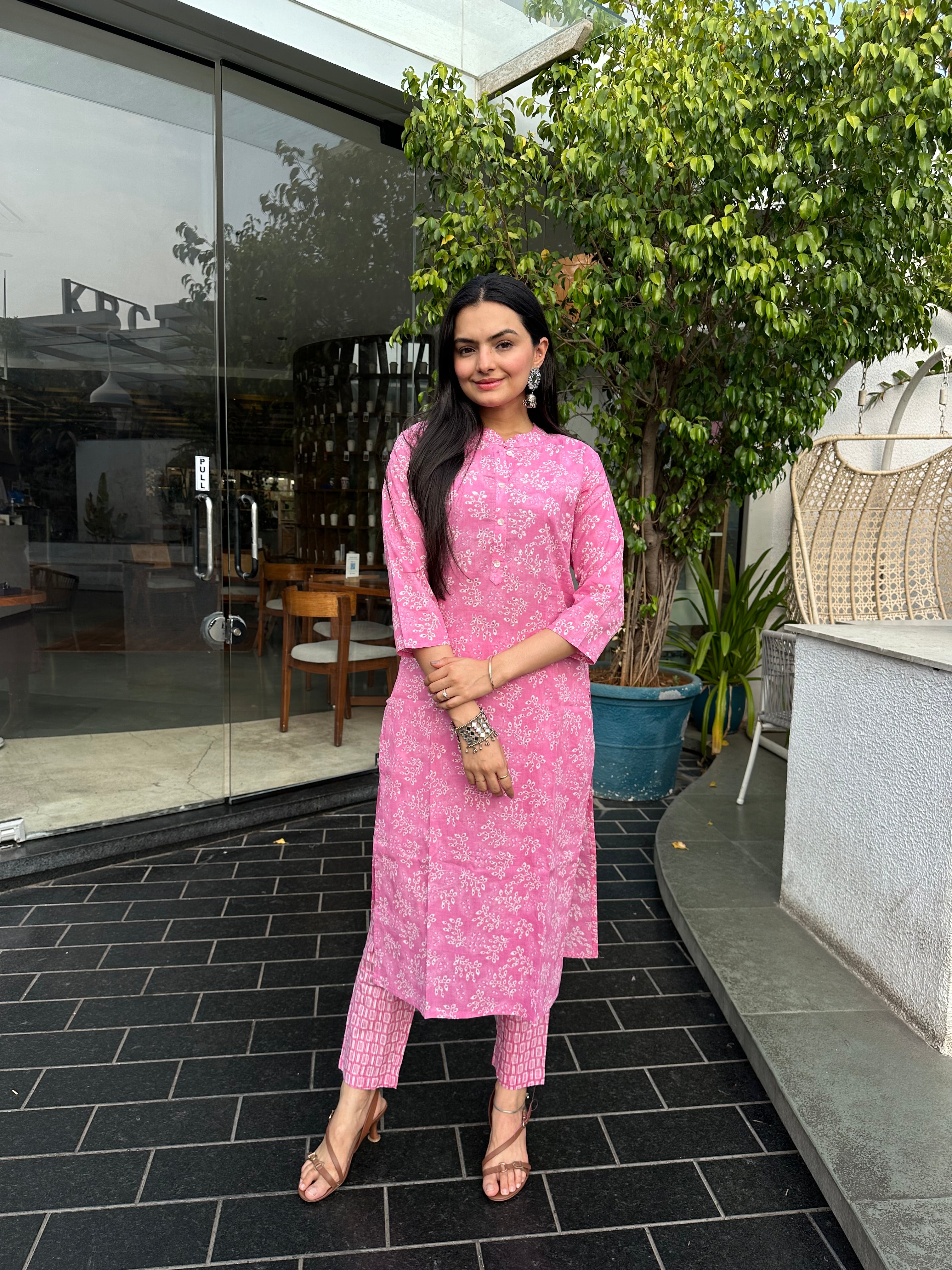 Flamingo Pink Nature Leaf Print Kurti Pant Set