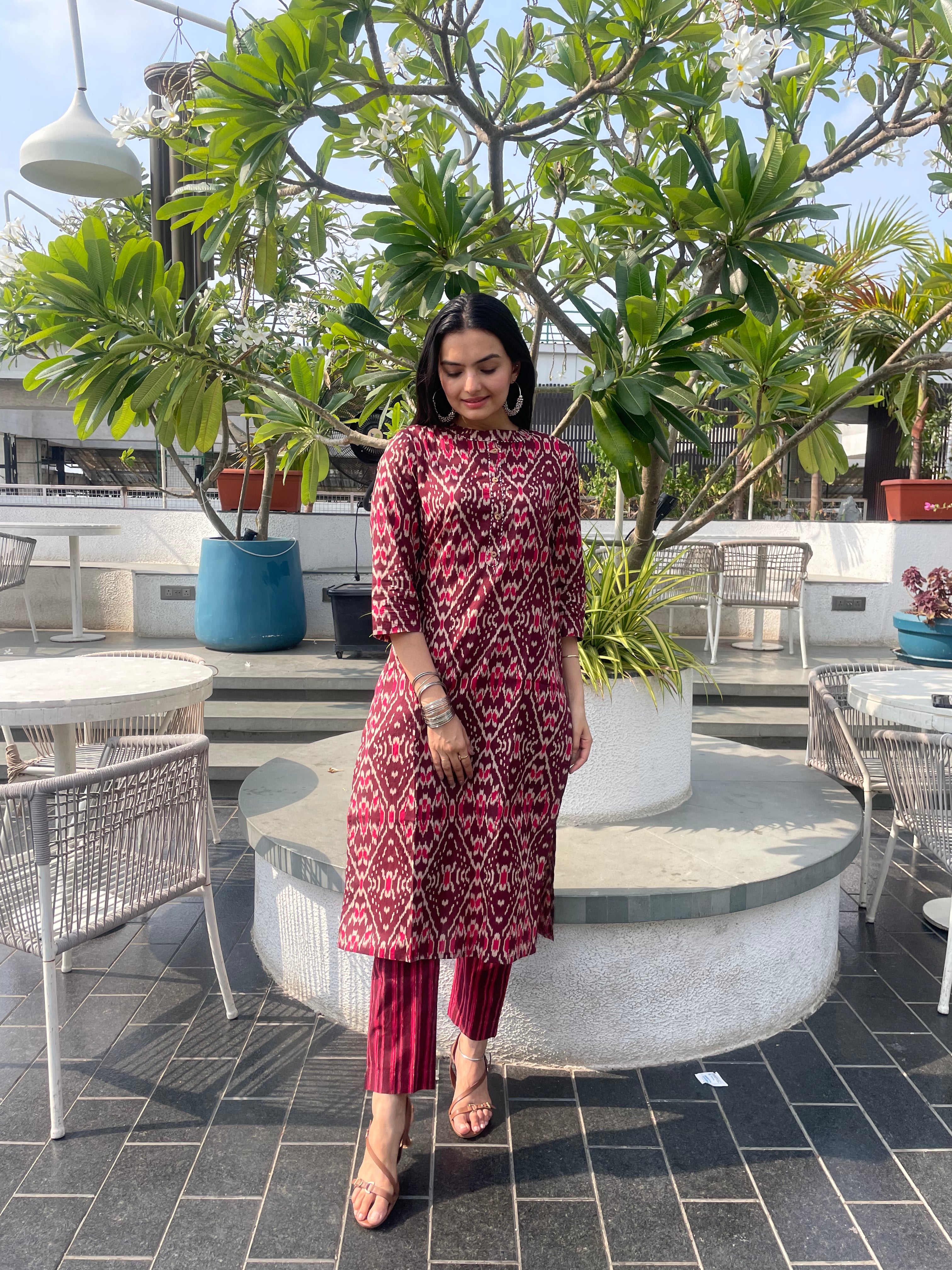 Elegant Maroon Ikat Print Kurti Pant Set